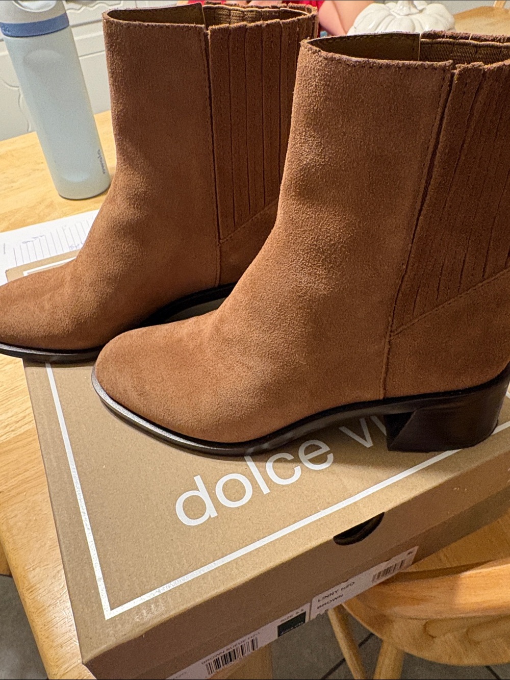 Dolce Vita Linny h20 brown Suede Ankle Boots size 5.5 with Low Block Heel